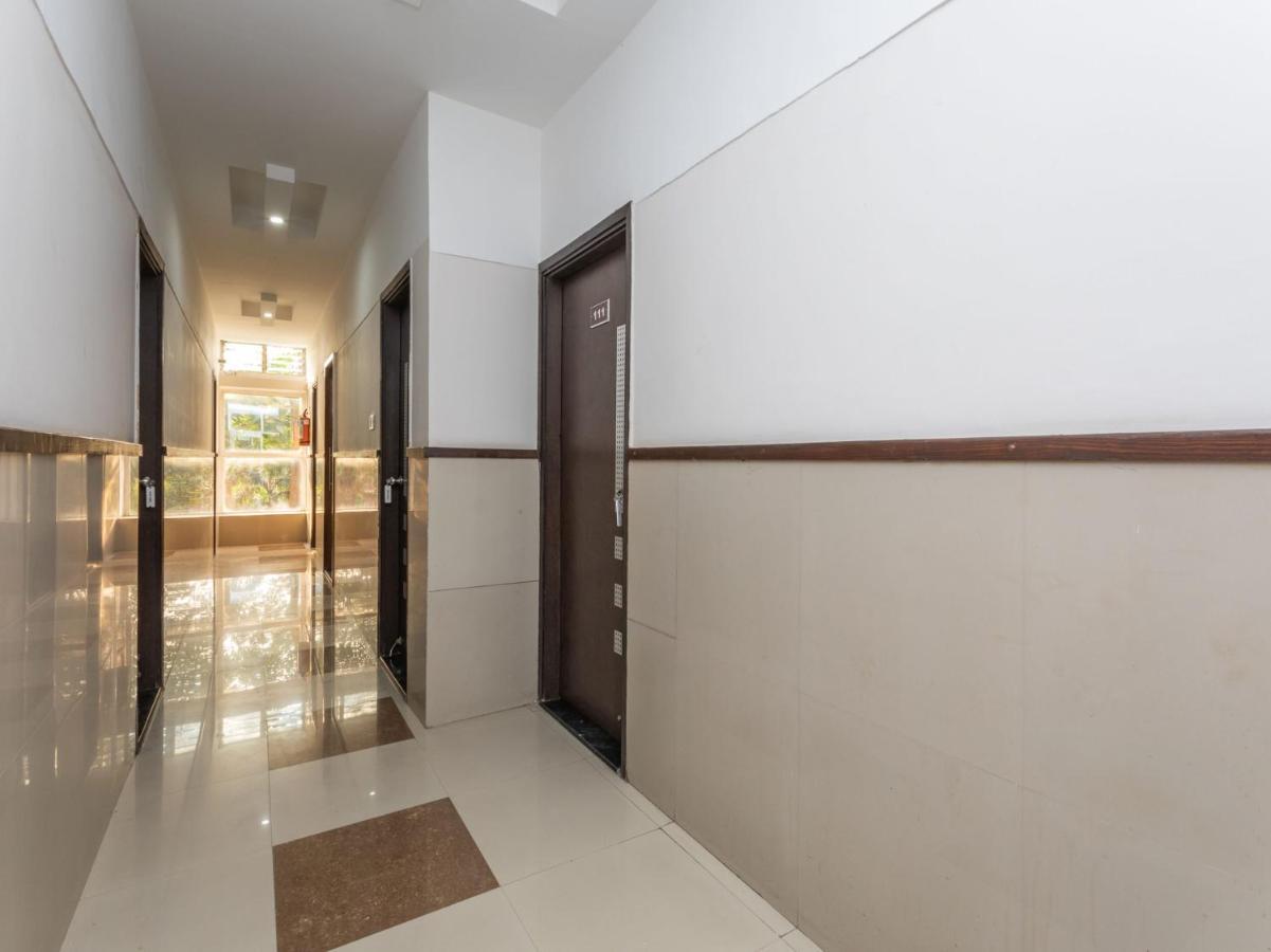 Oyo 72937 Hotel Tyagraj Agra  Ngoại thất bức ảnh