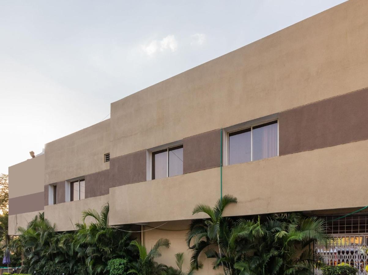 Oyo 72937 Hotel Tyagraj Agra  Ngoại thất bức ảnh